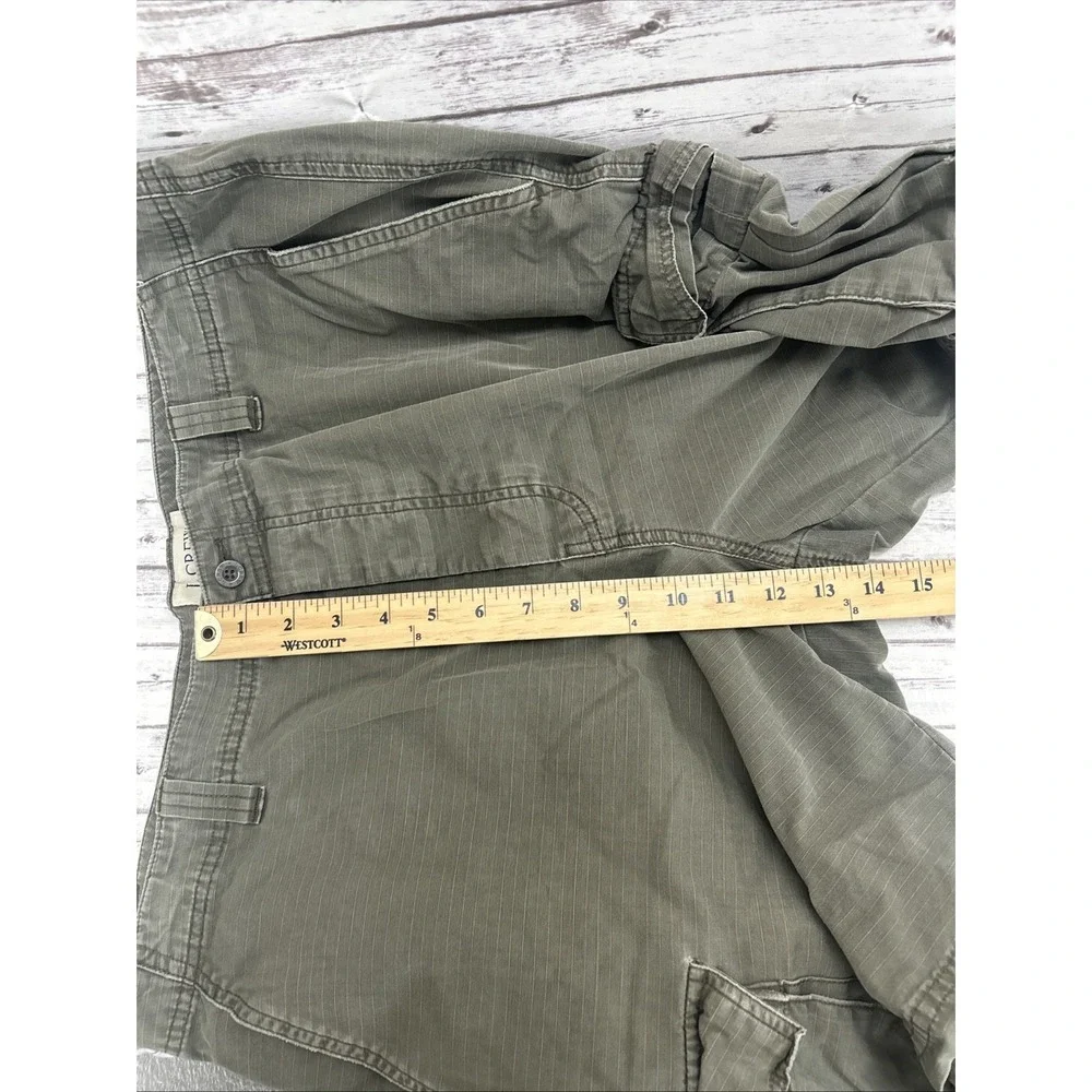 J. CREW Cargo Ripstop Shorts Distressed Military Green Button Fly Men 38 x 8